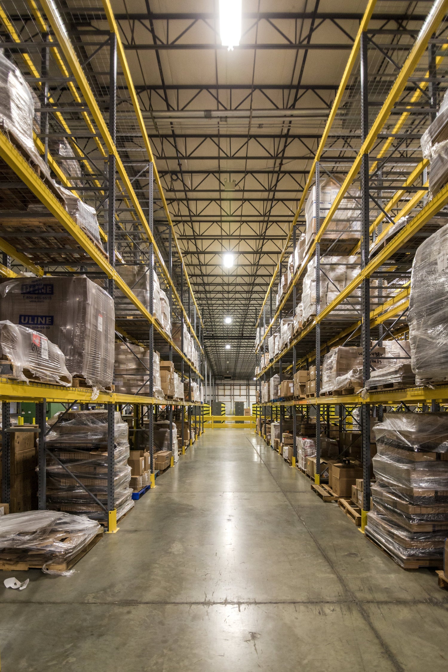 Logistics & Warehousing